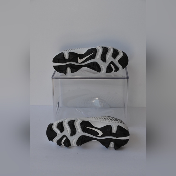 Nike Vapor Ultrafly II Keystone White Black AQ8151-100 Baseball Cleats Youth 2Y - Picture 3 of 6